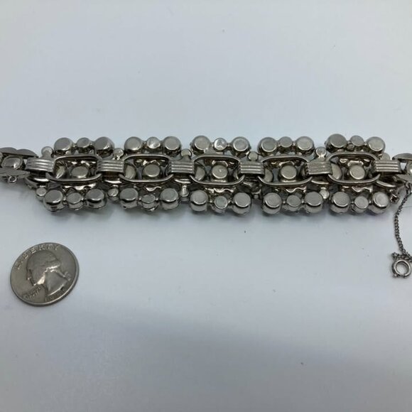 Vtg 1960s JULIANA blue/green borealis rhinestone crystal bracelet - Picture 3 of 4